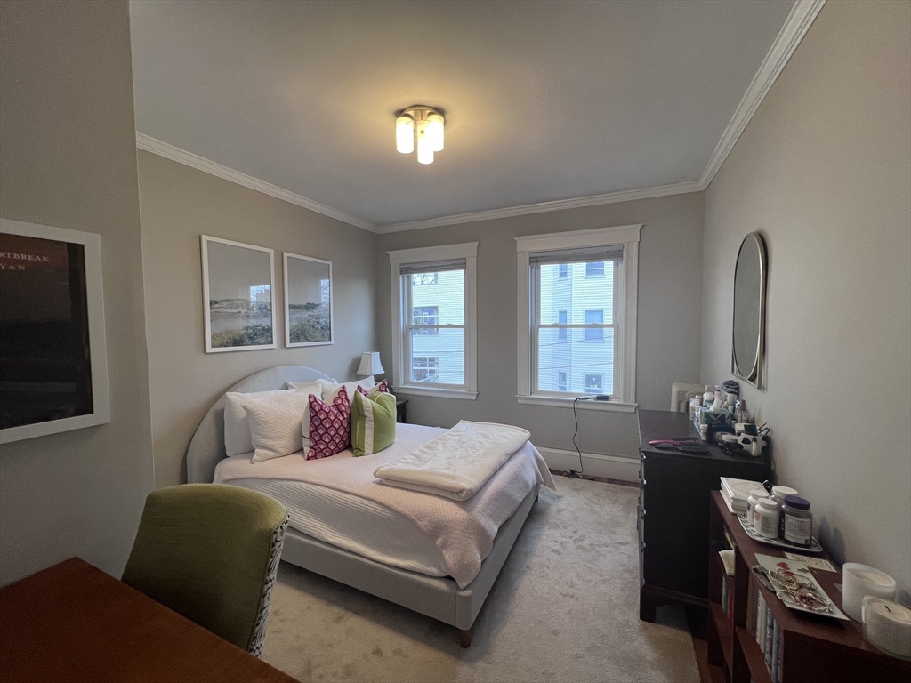 4 bed, 2 bath apartment for rent at 7 Roberts Rd Unit 2, Harvard Square — photo 15 of 21