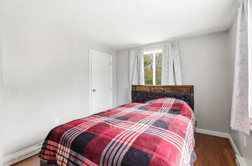 2 bed, 1 bath apartment for rent at 7 Royal Dane Dr Unit 54, Marshfield — photo 11 of 26