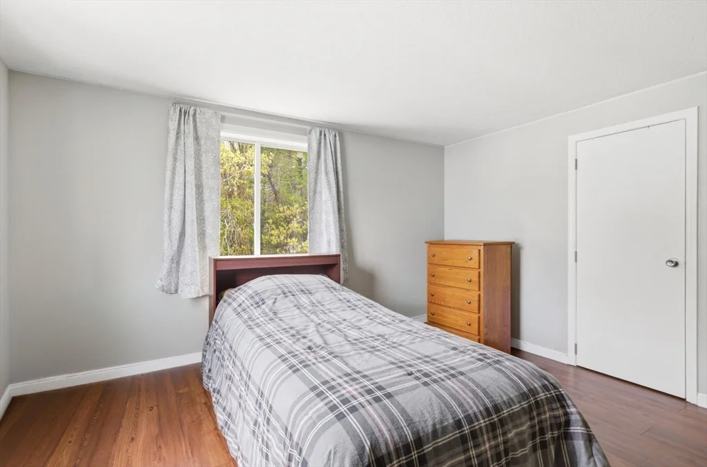 2 bed, 1 bath apartment for rent at 7 Royal Dane Dr Unit 54, Marshfield — photo 14 of 26