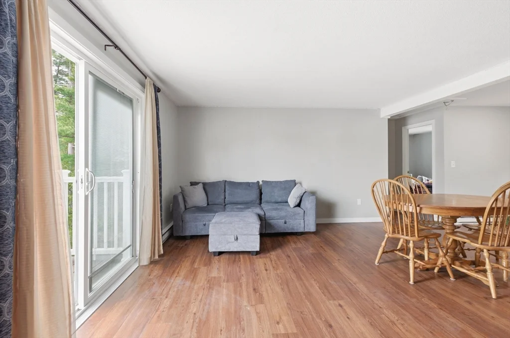 2 bed, 1 bath apartment for rent at 7 Royal Dane Dr Unit 54, Marshfield — photo 9 of 26