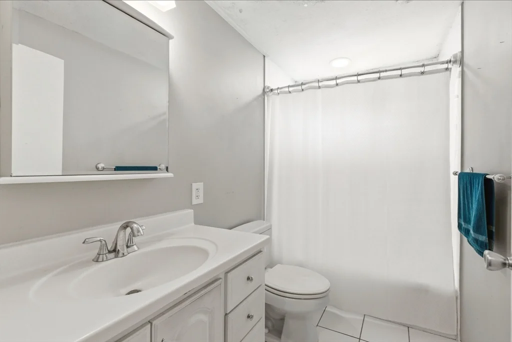 2 bed, 1 bath apartment for rent at 7 Royal Dane Dr Unit 54, Marshfield — photo 15 of 26