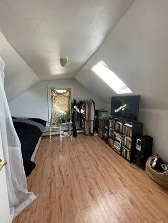 4 bed, 1 bath apartment for rent at 7 Royal St Unit B, Randolph — photo 13 of 14