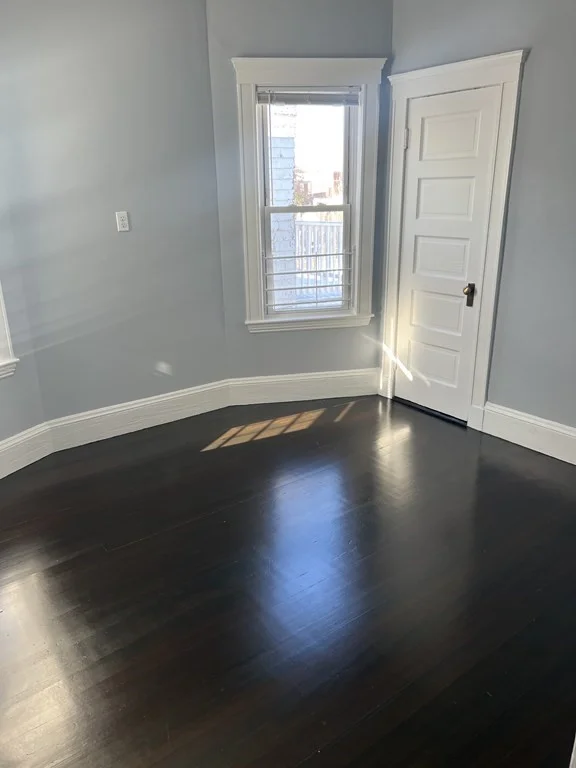 3 bed, 1 bath apartment for rent at 7 Saint Marks Unit 1, Dorchester — photo 12 of 22
