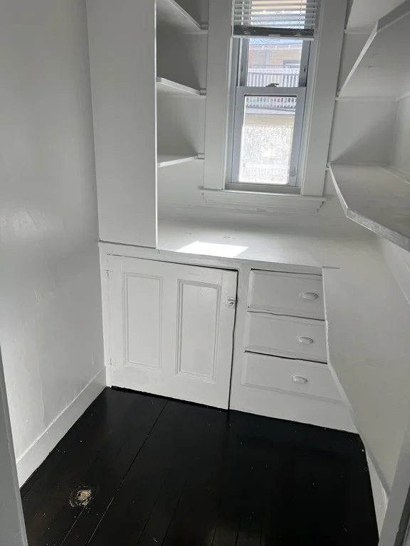 3 bed, 1 bath apartment for rent at 7 Saint Marks Unit 1, Dorchester — photo 9 of 22