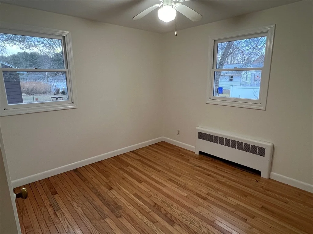 2 bed, 1 bath apartment for rent at 7 Saran Ave Unit 7, Bedford — photo 9 of 14