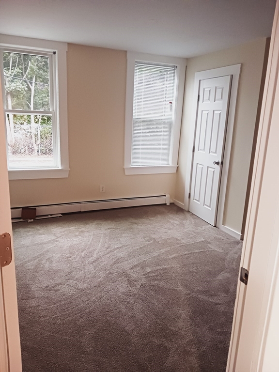 1 bed, 1 bath apartment for rent at 7 Sawyer Pl Unit 1, Plymouth — photo 6 of 6