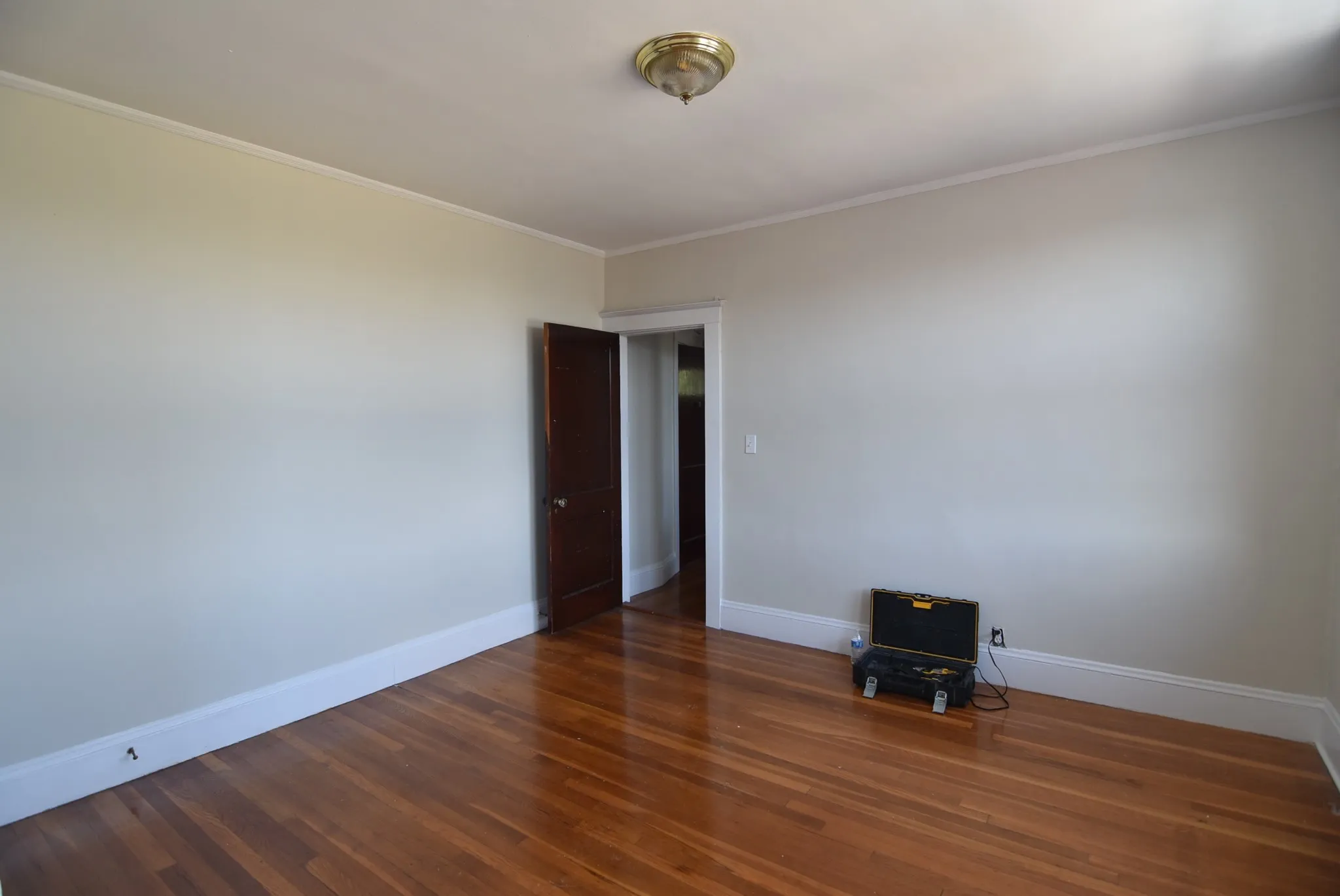 1 bed, 1 bath apartment for rent at 7 Scottfield Rd Unit 10, Allston — photo 4 of 17
