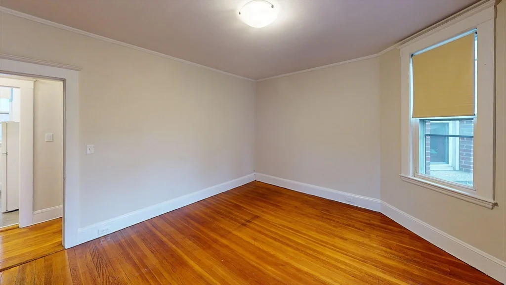 1 bed, 1 bath apartment for rent at 7 Scottfield Rd Unit 8, Allston — photo 3 of 6