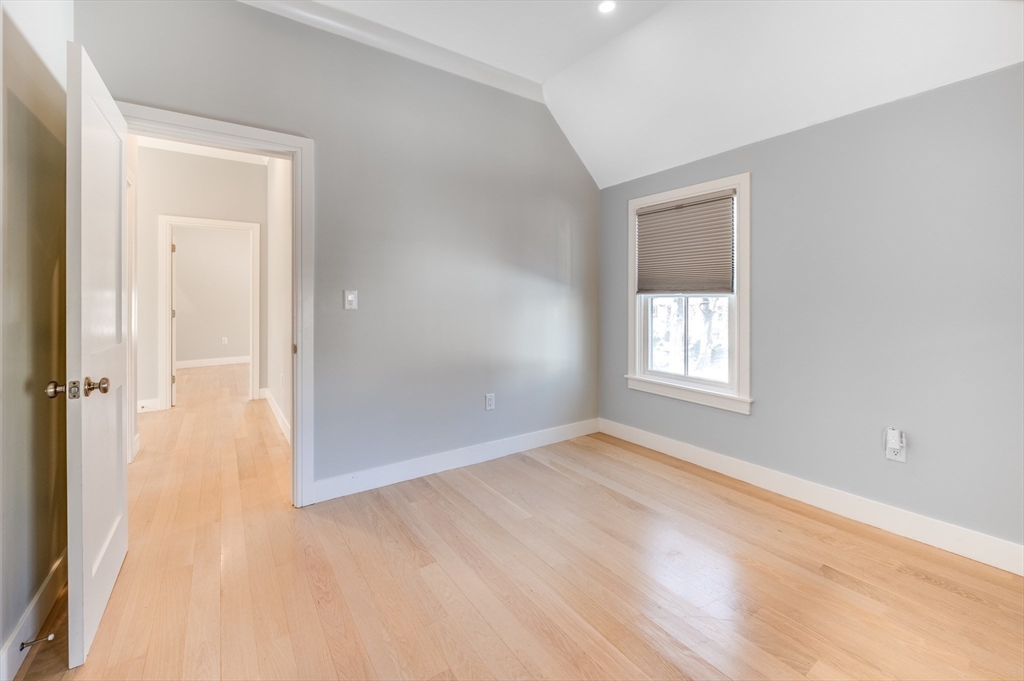 3 bed, 2 bath apartment for rent at 7 Shawmut Park, Newton Upper Falls — photo 17 of 27