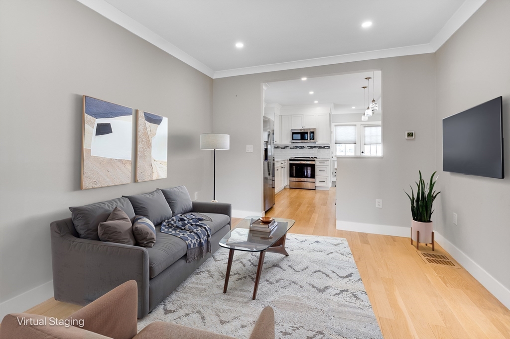 3 bed, 2 bath apartment for rent at 7 Shawmut Park, Newton Upper Falls — photo 14 of 27
