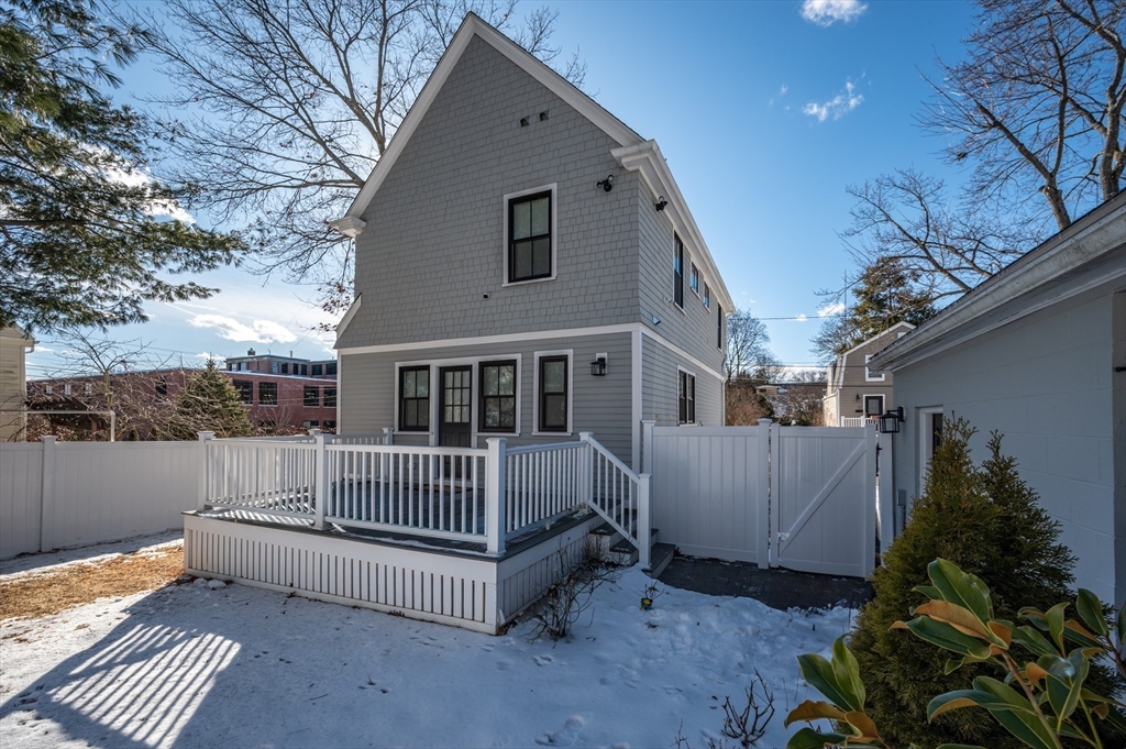 3 bed, 2 bath apartment for rent at 7 Shawmut Park, Newton Upper Falls — photo 27 of 27