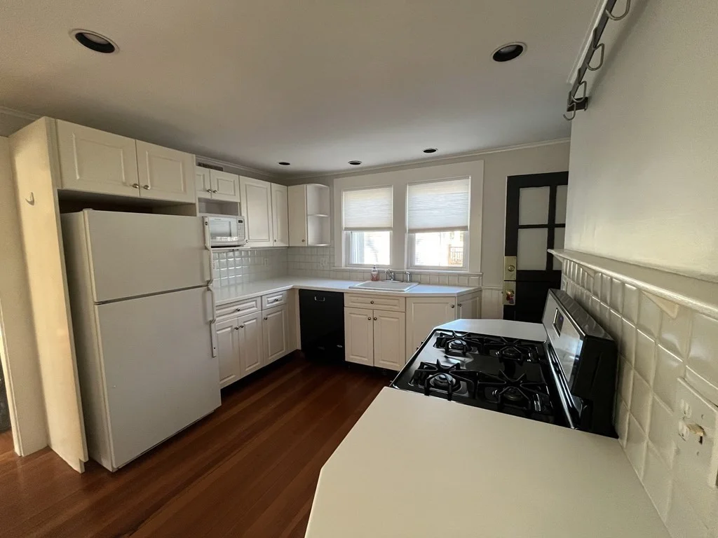 4 bed, 2 bath apartment for rent at 7 Sherman St Unit 2, Natick — photo 1 of 12