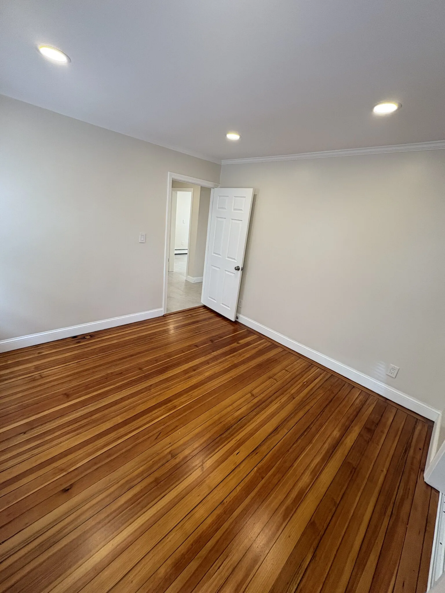 2 bed, 1 bath apartment for rent at 7 Smith St Unit 1, South Medford — photo 12 of 14