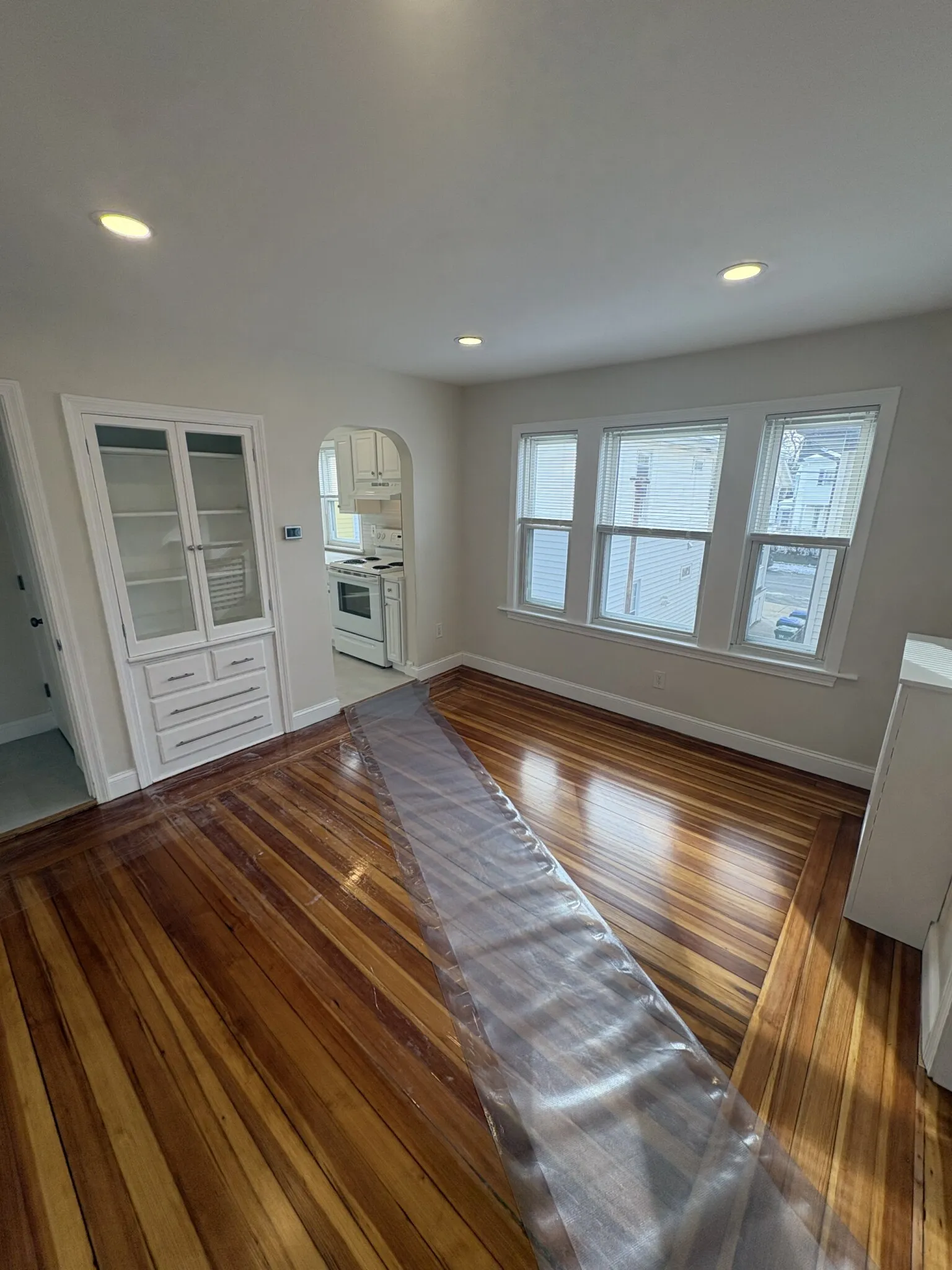 2 bed, 1 bath apartment for rent at 7 Smith St Unit 2, South Medford — photo 6 of 15