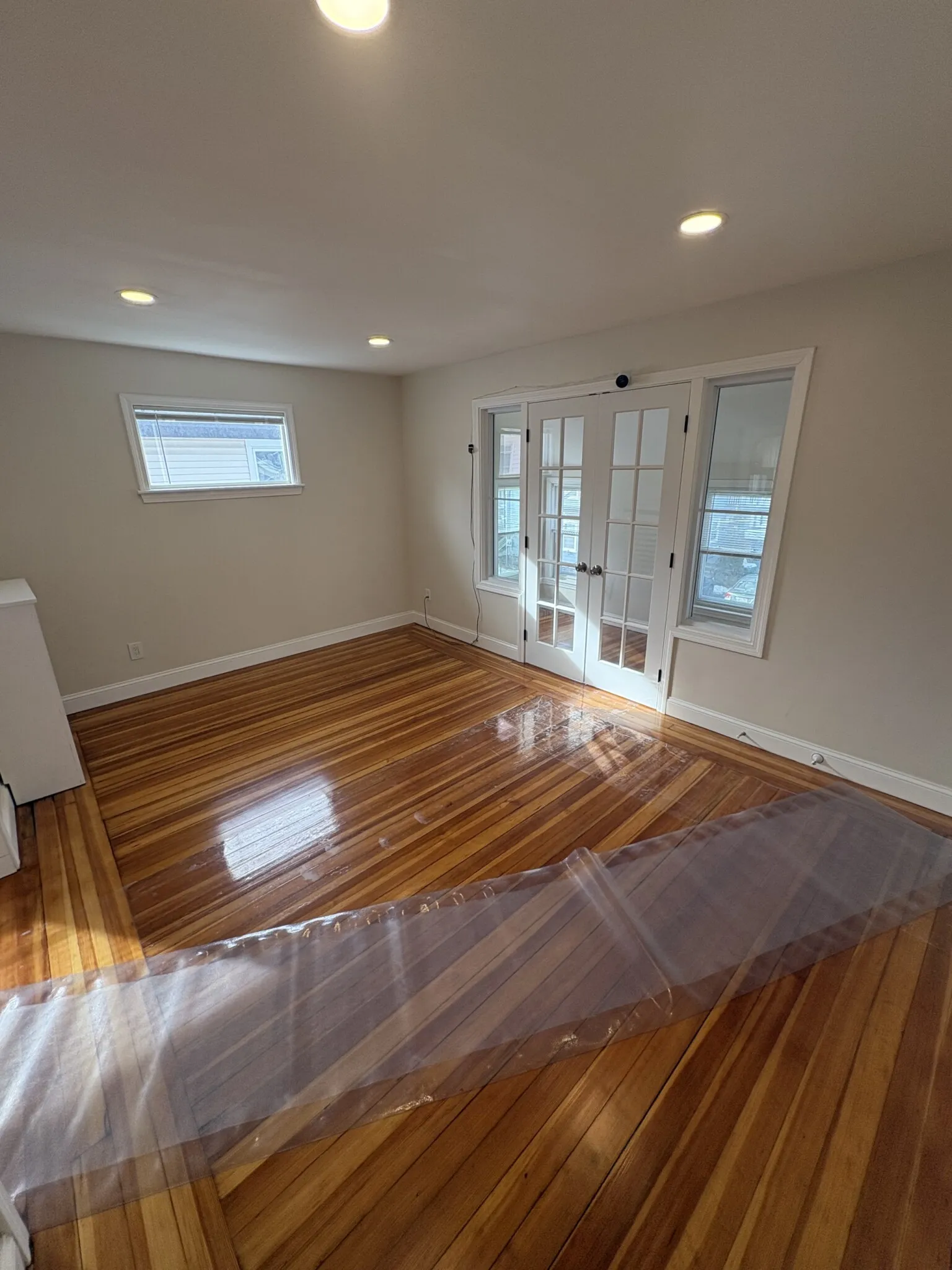2 bed, 1 bath apartment for rent at 7 Smith St Unit 2, South Medford — photo 8 of 15