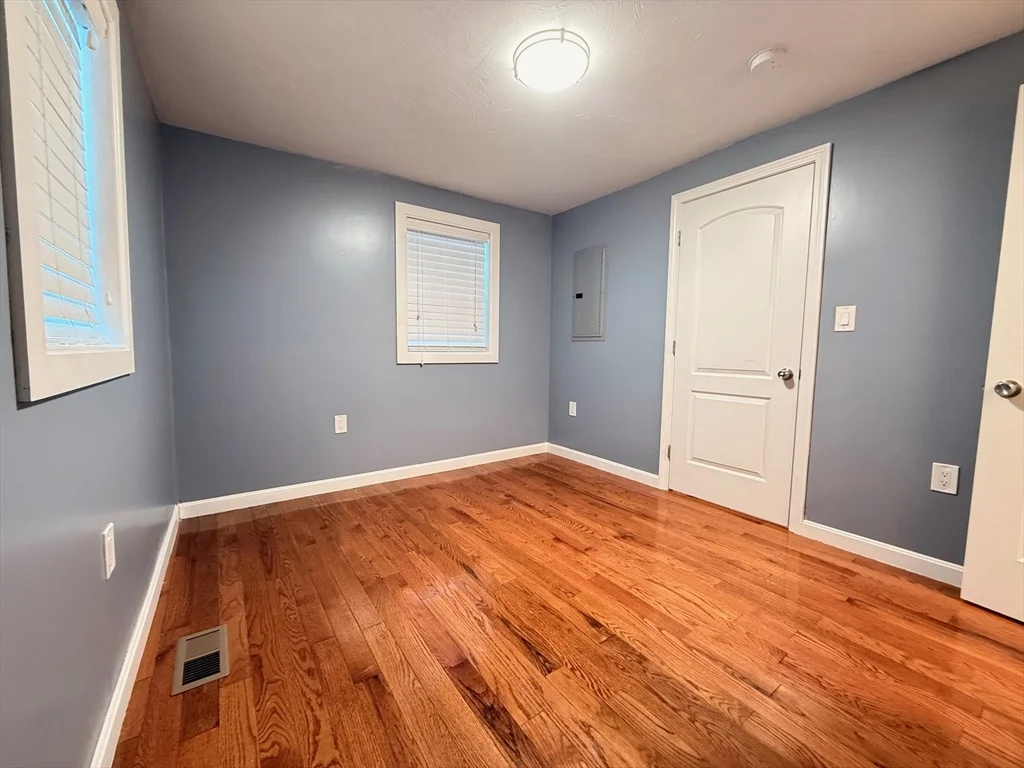 3 bed, 2 bath apartment for rent at 7 Southbridge St Ct, Auburn — photo 9 of 17