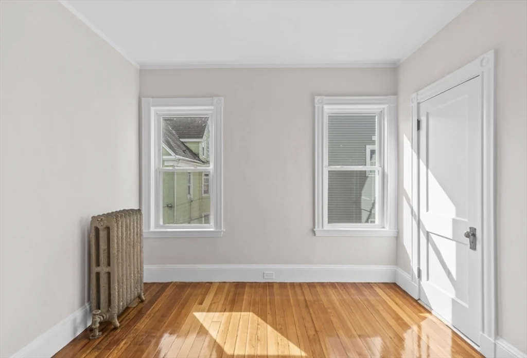 3 bed, 1 bath apartment for rent at 7 Speedwell St Unit 3, Dorchester — photo 12 of 21