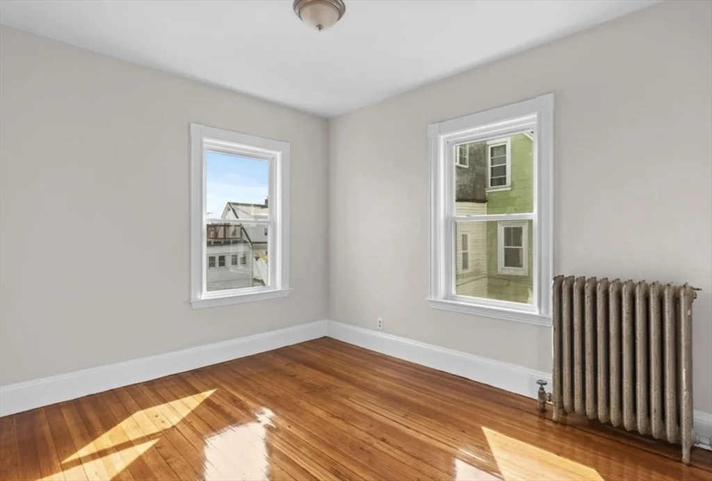 3 bed, 1 bath apartment for rent at 7 Speedwell St Unit 3, Dorchester — photo 10 of 21