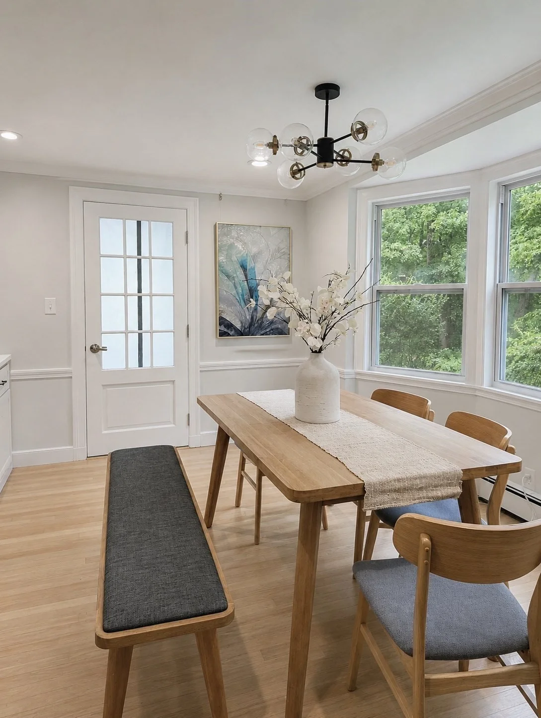 5 bed, 2 bath apartment for rent at 7 Springdale Ave, Wellesley — photo 8 of 24