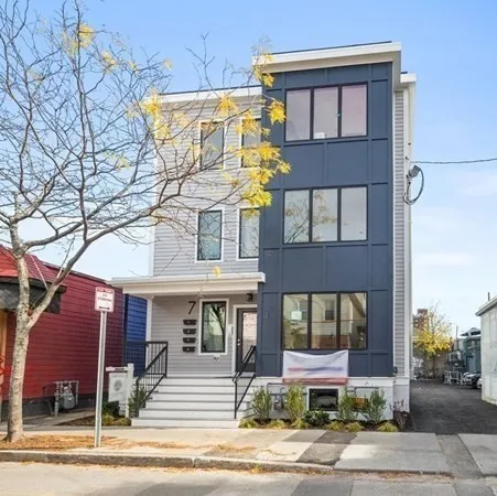 1 bed, 1 bath apartment for rent at 7 Springfield St Unit 2, Inman Square — photo 1 of 9