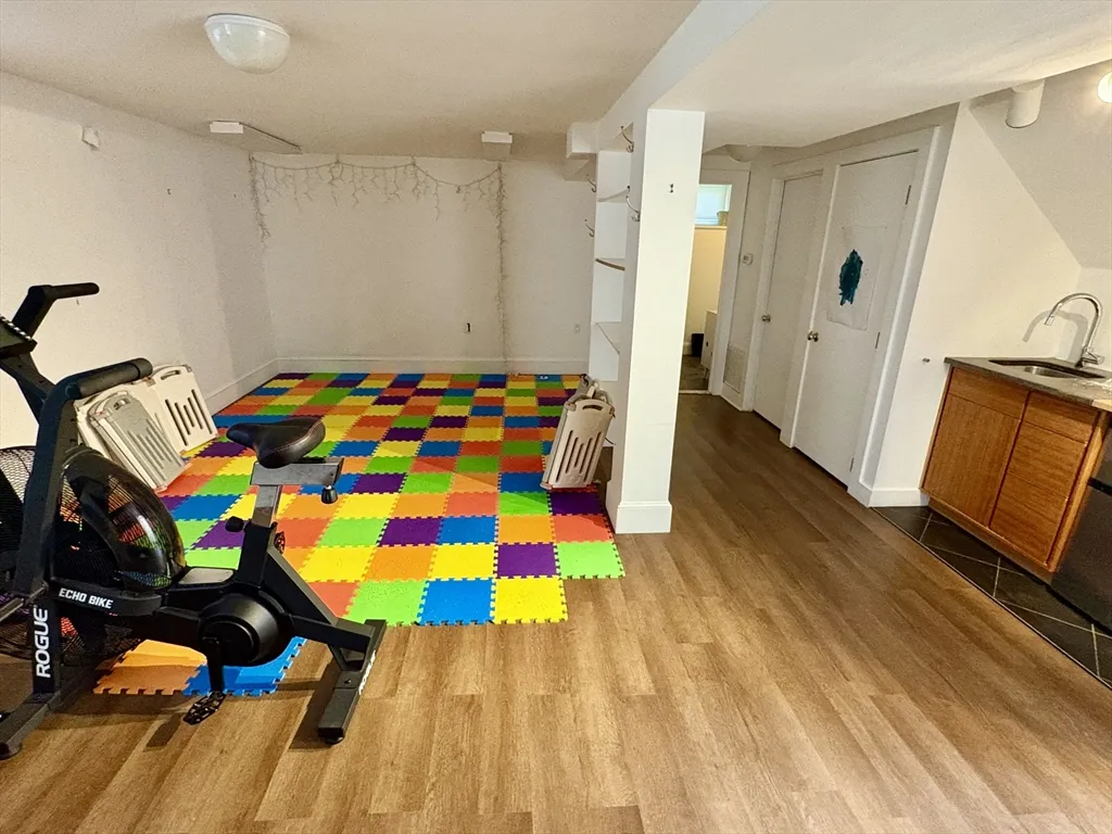 3 bed, 2 bath apartment for rent at 7 Standish Unit 7, West Cambridge — photo 13 of 16