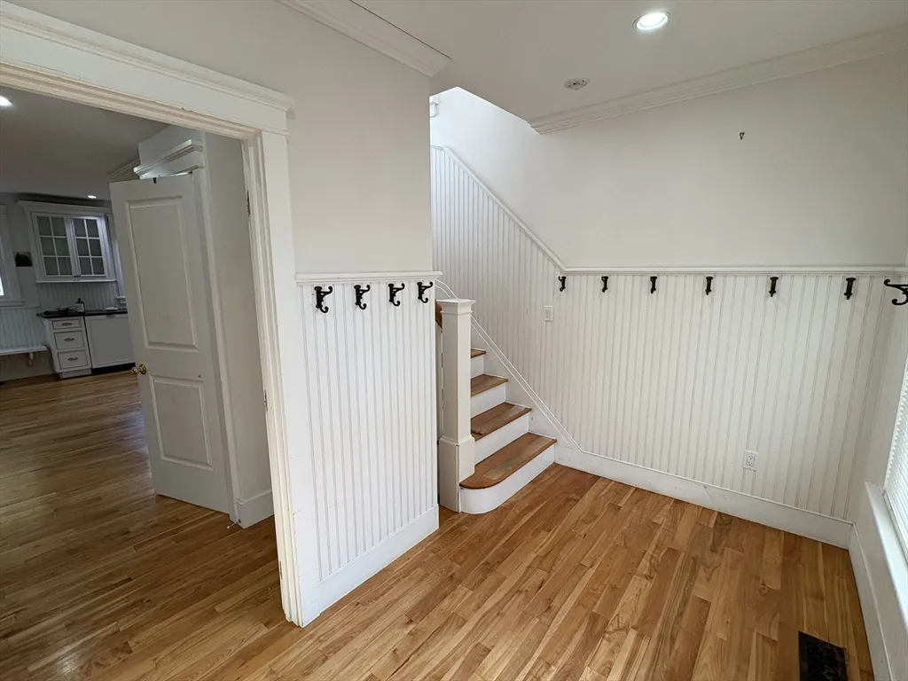 3 bed, 2 bath apartment for rent at 7 Standish Unit 7, West Cambridge — photo 6 of 16