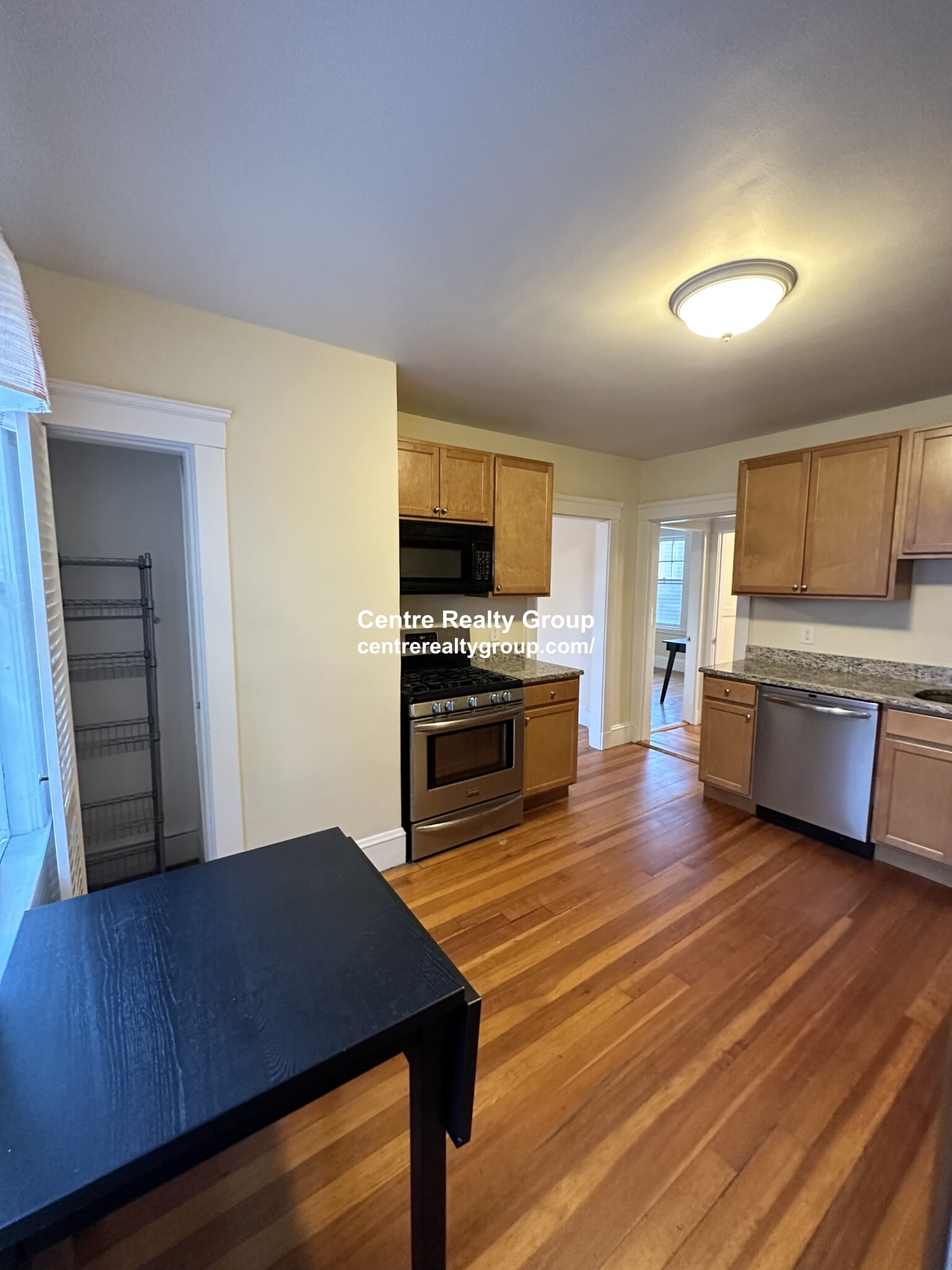 3 bed, 2 bath apartment for rent at 7 Stedman, Jamaica Plain — photo 4 of 31