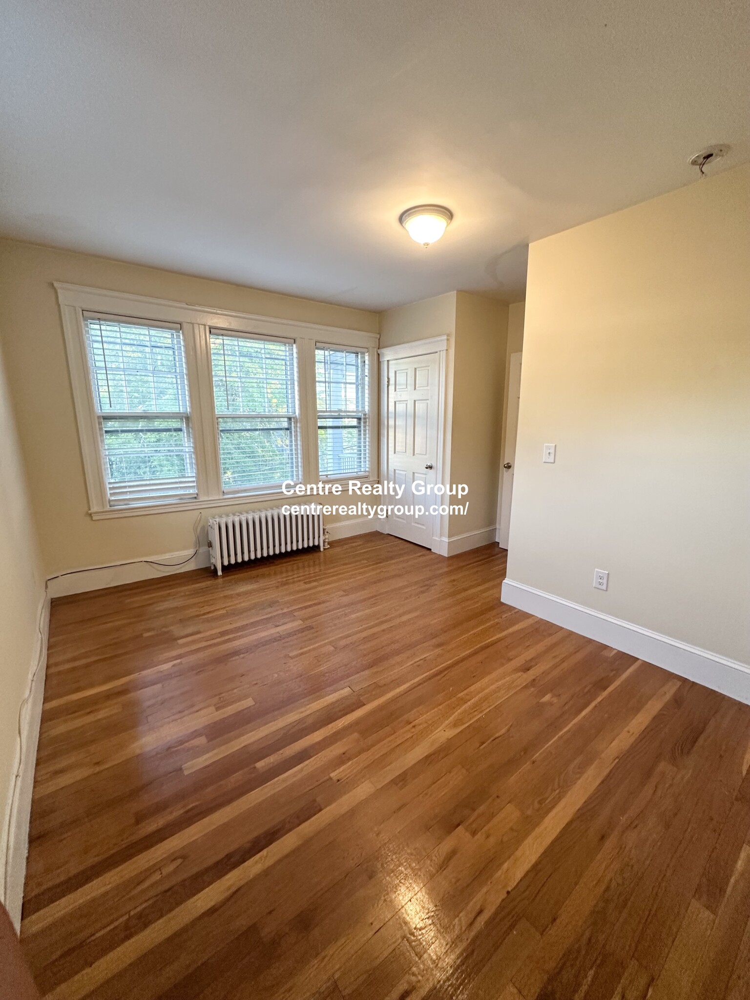 3 bed, 2 bath apartment for rent at 7 Stedman, Jamaica Plain — photo 24 of 31