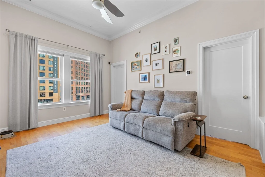 2 bed, 1 bath apartment for rent at 7 Stillman Pl Unit 10, North End — photo 4 of 18