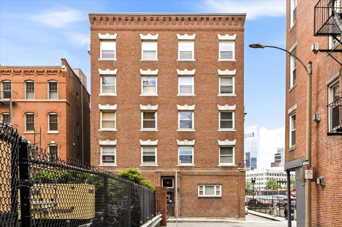 2 bed, 1 bath apartment for rent at 7 Stillman Pl Unit 5, North End — photo 3 of 17