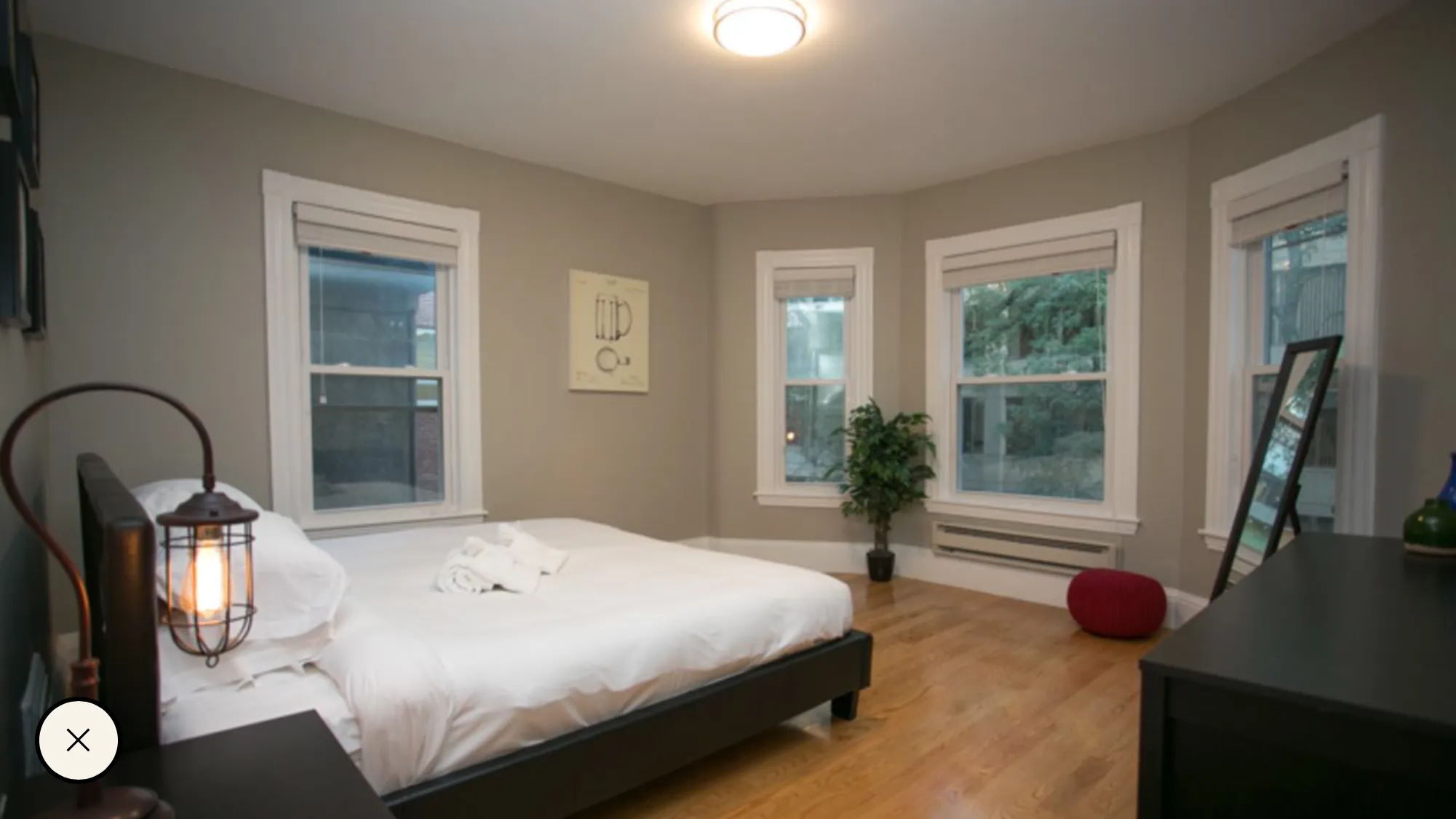 5 bed, 3 bath apartment for rent at 7 Story St Unit 1, Harvard Square — photo 2 of 3
