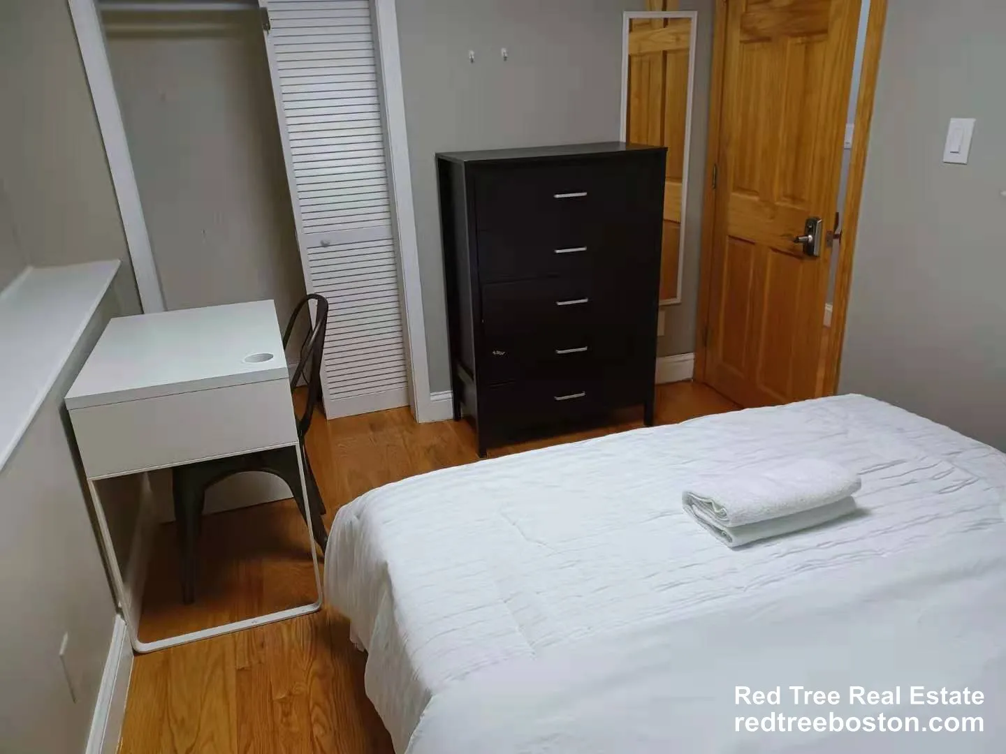 5 bed, 3 bath apartment for rent at 7 Story St Unit 2, Harvard Square — photo 16 of 24