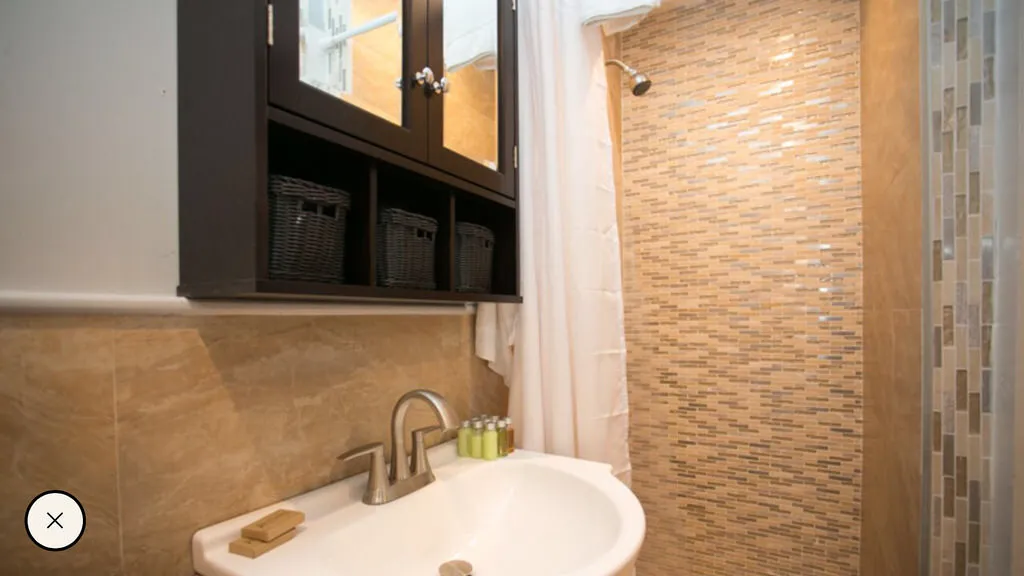 5 bed, 3 bath apartment for rent at 7 Story St Unit 2, Harvard Square — photo 5 of 7