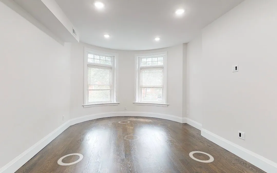 4 bed, 2 bath apartment for rent at 7 Strathmore Rd Unit 2, Brookline — photo 5 of 11