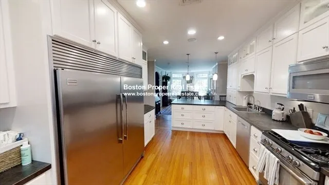 4 bed, 2 bath apartment for rent at 7 Strathmore Rd Unit 3A, Brookline
