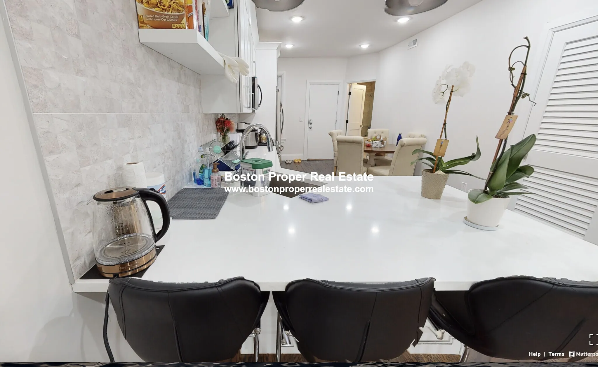 4 bed, 2 bath apartment for rent at 7 Strathmore Rd Unit 3A, Brookline — photo 7 of 17