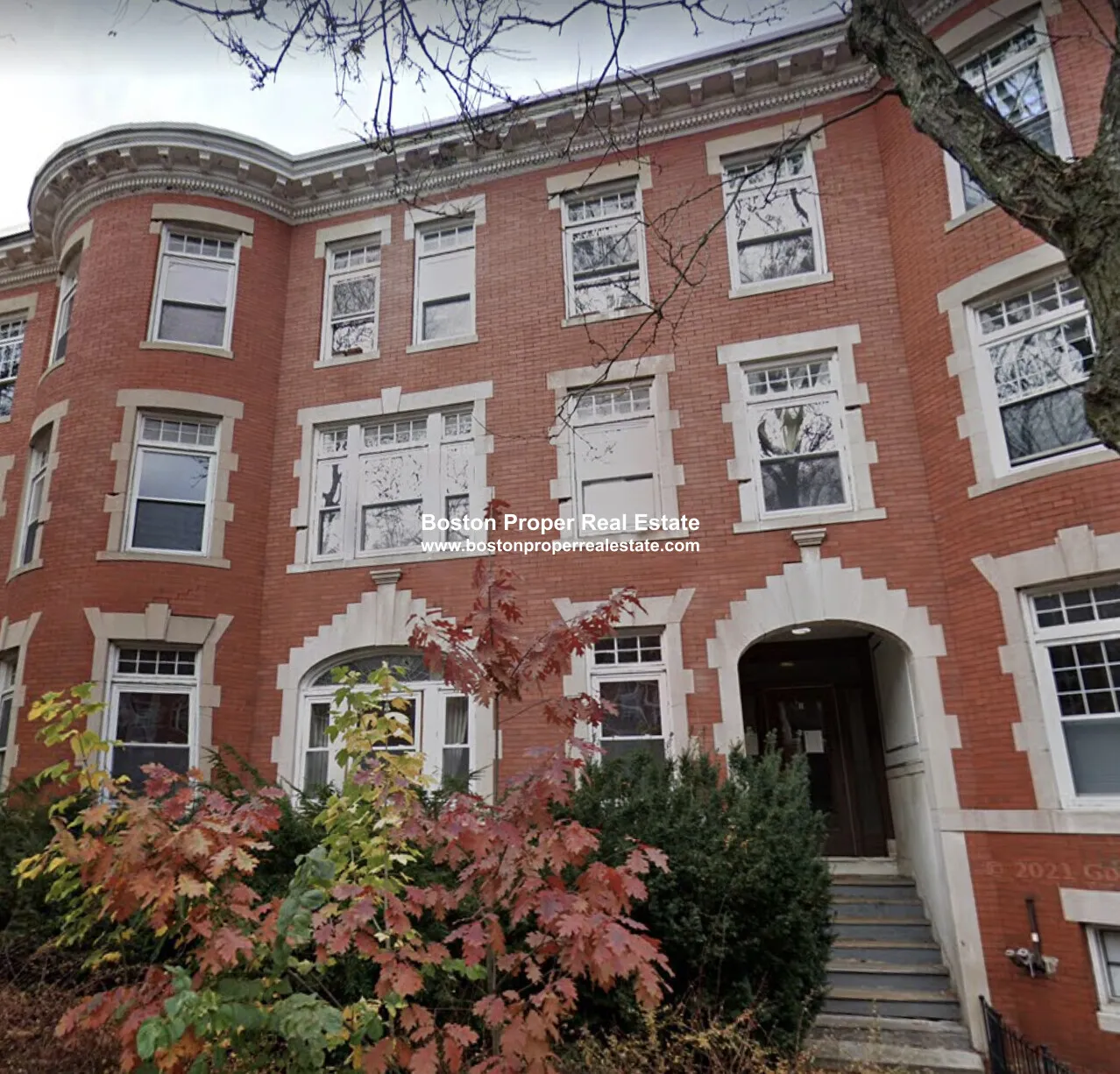 4 bed, 2 bath apartment for rent at 7 Strathmore Rd Unit 3A, Brookline — photo 13 of 17