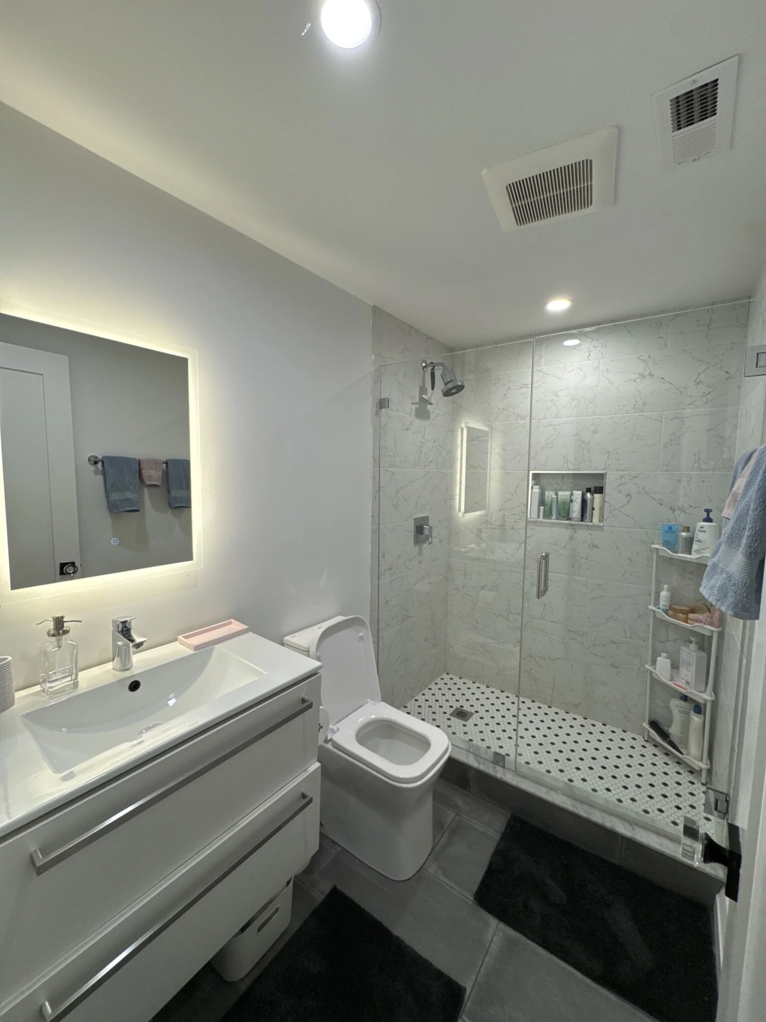 4 bed, 2 bath apartment for rent at 7 Strathmore Rd Unit A, Brookline — photo 9 of 9