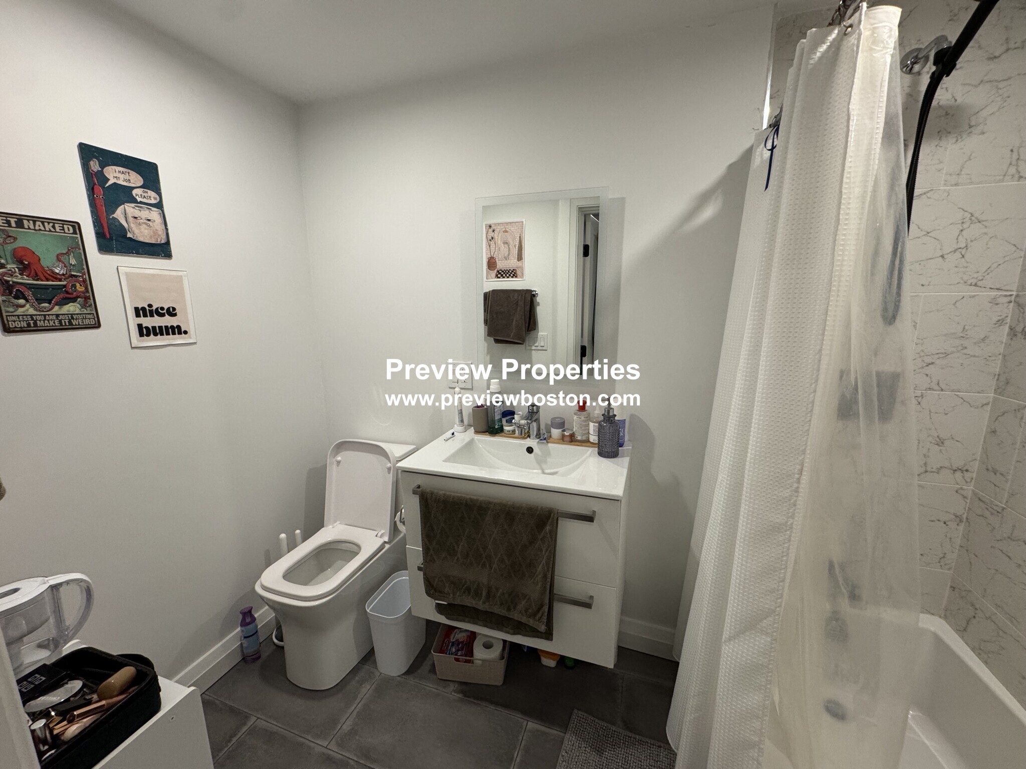 4 bed, 2 bath apartment for rent at 7 Strathmore Rd Unit AP, Brookline — photo 4 of 8
