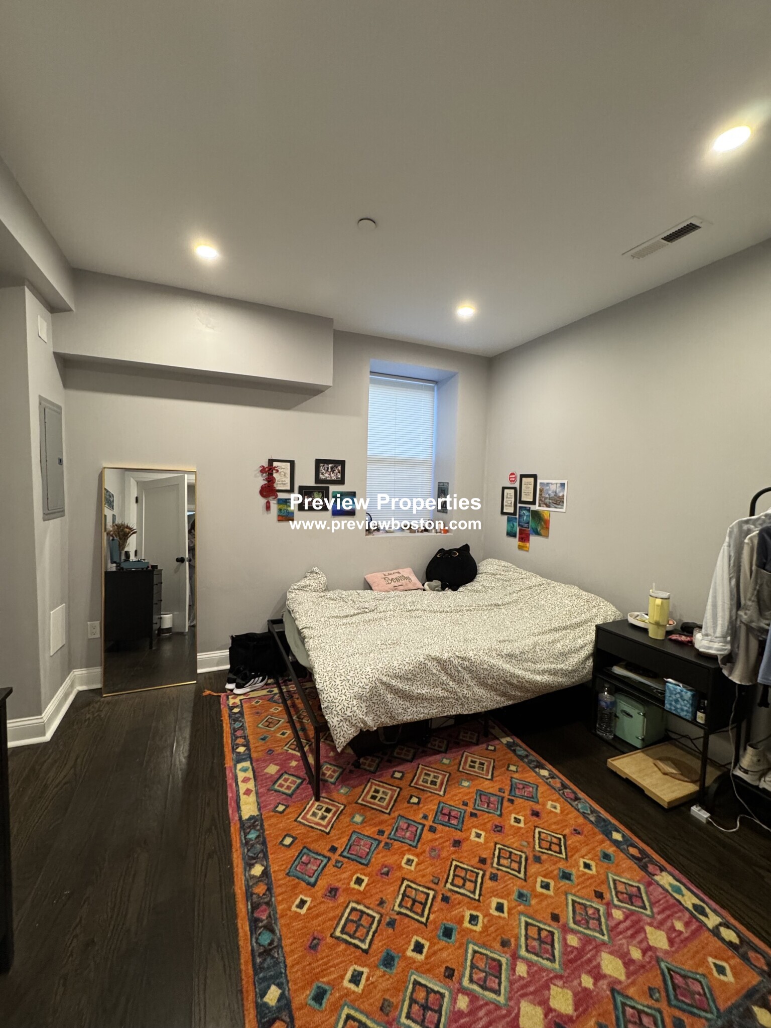 4 bed, 2 bath apartment for rent at 7 Strathmore Rd Unit AP, Brookline — photo 3 of 8