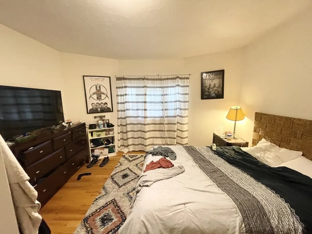 3 bed, 1 bath apartment for rent at 7 Sudan Unit 1, Dorchester — photo 4 of 8
