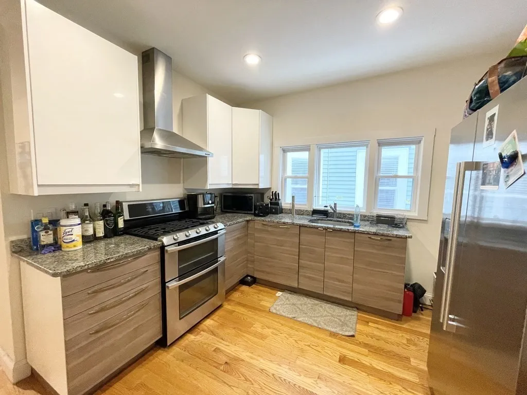 3 bed, 1 bath apartment for rent at 7 Sudan Unit 1, Dorchester