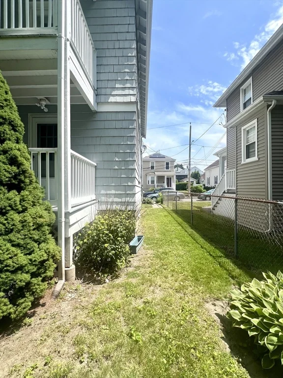 2 bed, 1 bath apartment for rent at 7 Summer St Unit 2, West Roxbury — photo 24 of 26