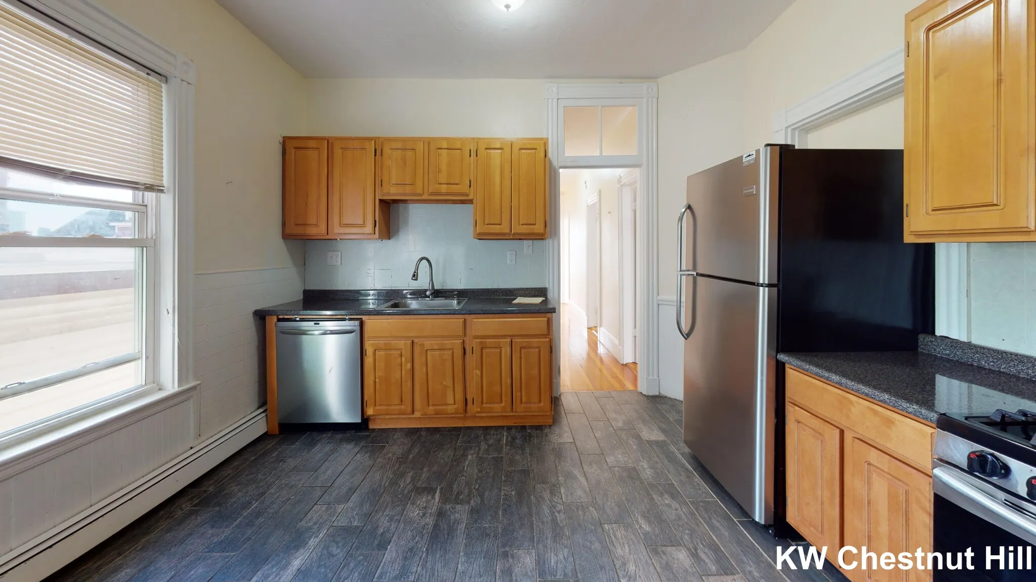 3 bed, 1 bath apartment for rent at 7 Sunset St Unit 2, Mission Hill — photo 1 of 7