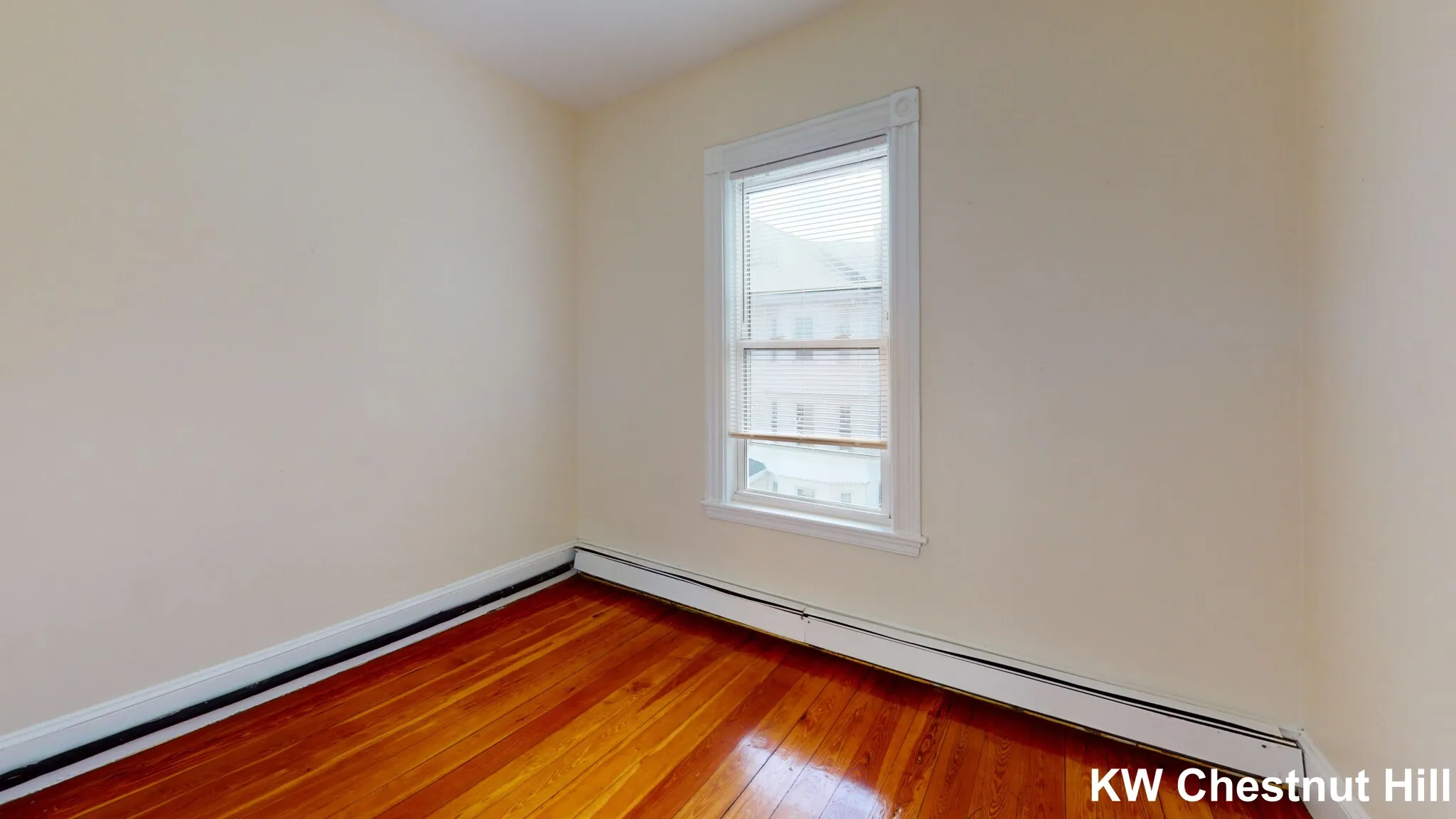 3 bed, 1 bath apartment for rent at 7 Sunset St Unit 2, Mission Hill — photo 6 of 7