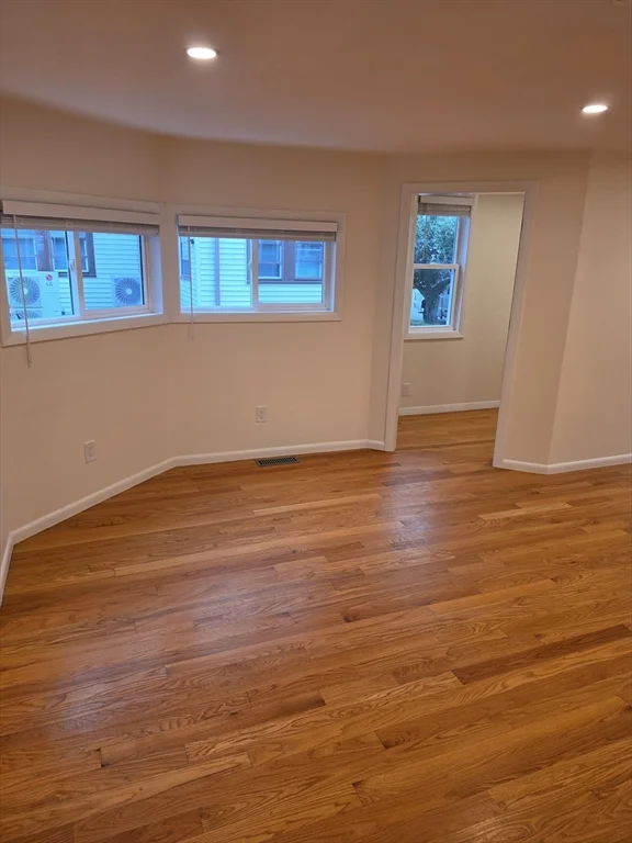 2 bed, 1 bath apartment for rent at 7 Superior St Unit 1, Swampscott — photo 11 of 40