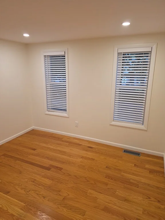 2 bed, 1 bath apartment for rent at 7 Superior St Unit 1, Swampscott — photo 28 of 40