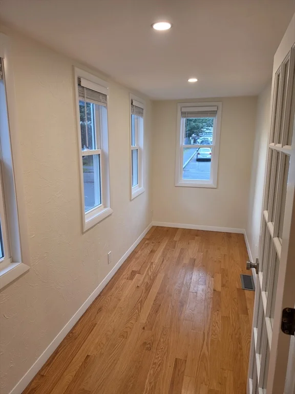 2 bed, 1 bath apartment for rent at 7 Superior St Unit 1, Swampscott — photo 14 of 40