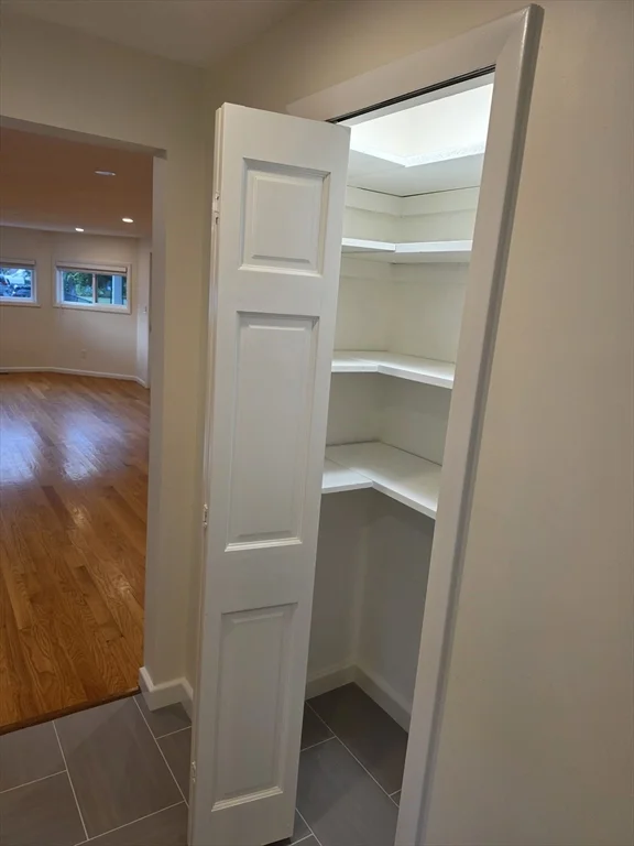 2 bed, 1 bath apartment for rent at 7 Superior St Unit 1, Swampscott — photo 7 of 40