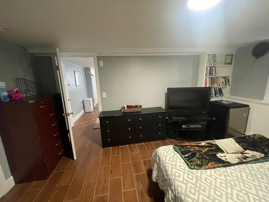1 bed, 1 bath apartment for rent at 7 Susan Rd Unit 2, Easton — photo 8 of 16